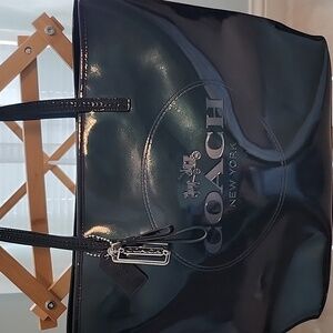 Coach medium tote, metallic dark green